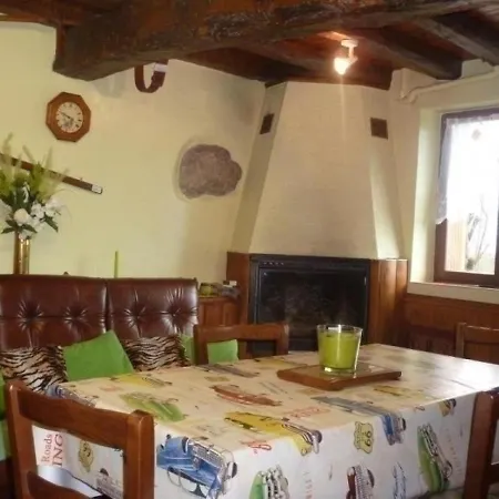 Freychenet, 3 Pieces, 4 Personnes - Fr-1-419-28 Holiday home *